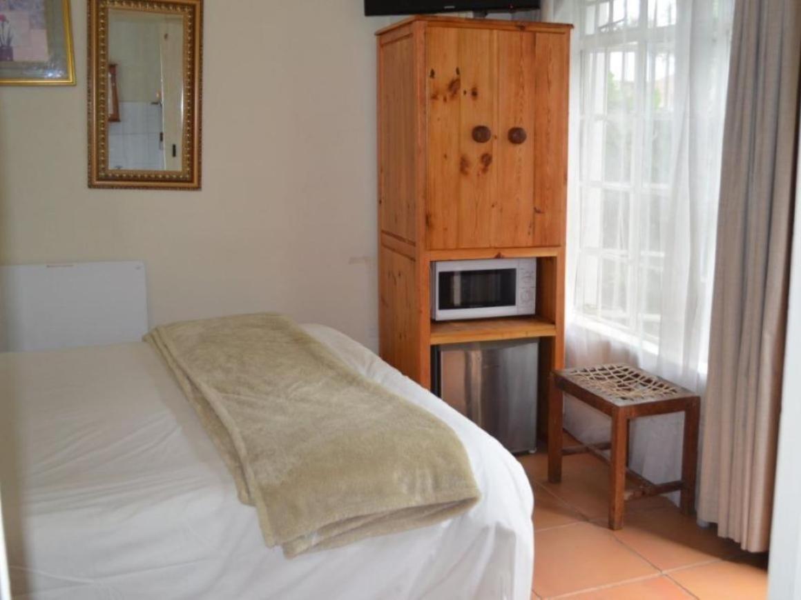 The Riverhouse Guesthouse เอสต์คอร์ท ภายนอก รูปภาพ