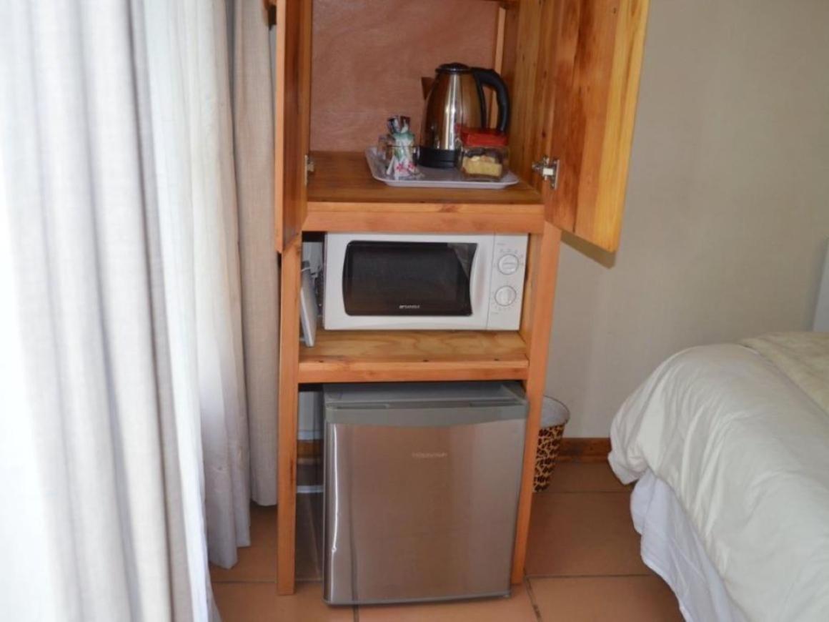 The Riverhouse Guesthouse เอสต์คอร์ท ภายนอก รูปภาพ